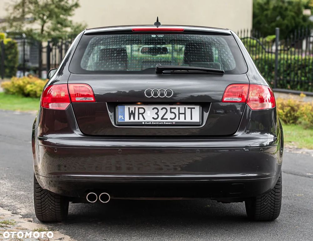 Audi A3 Sportback 1.4 TFSI Attraction - 17