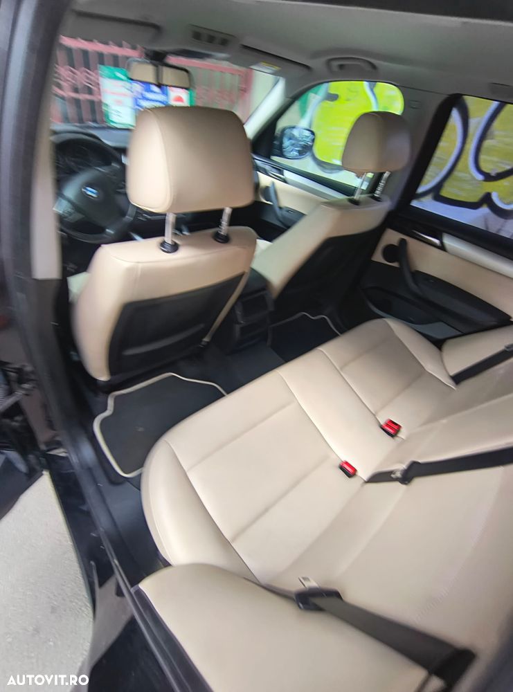 BMW X3 xDrive20d Aut. - 12