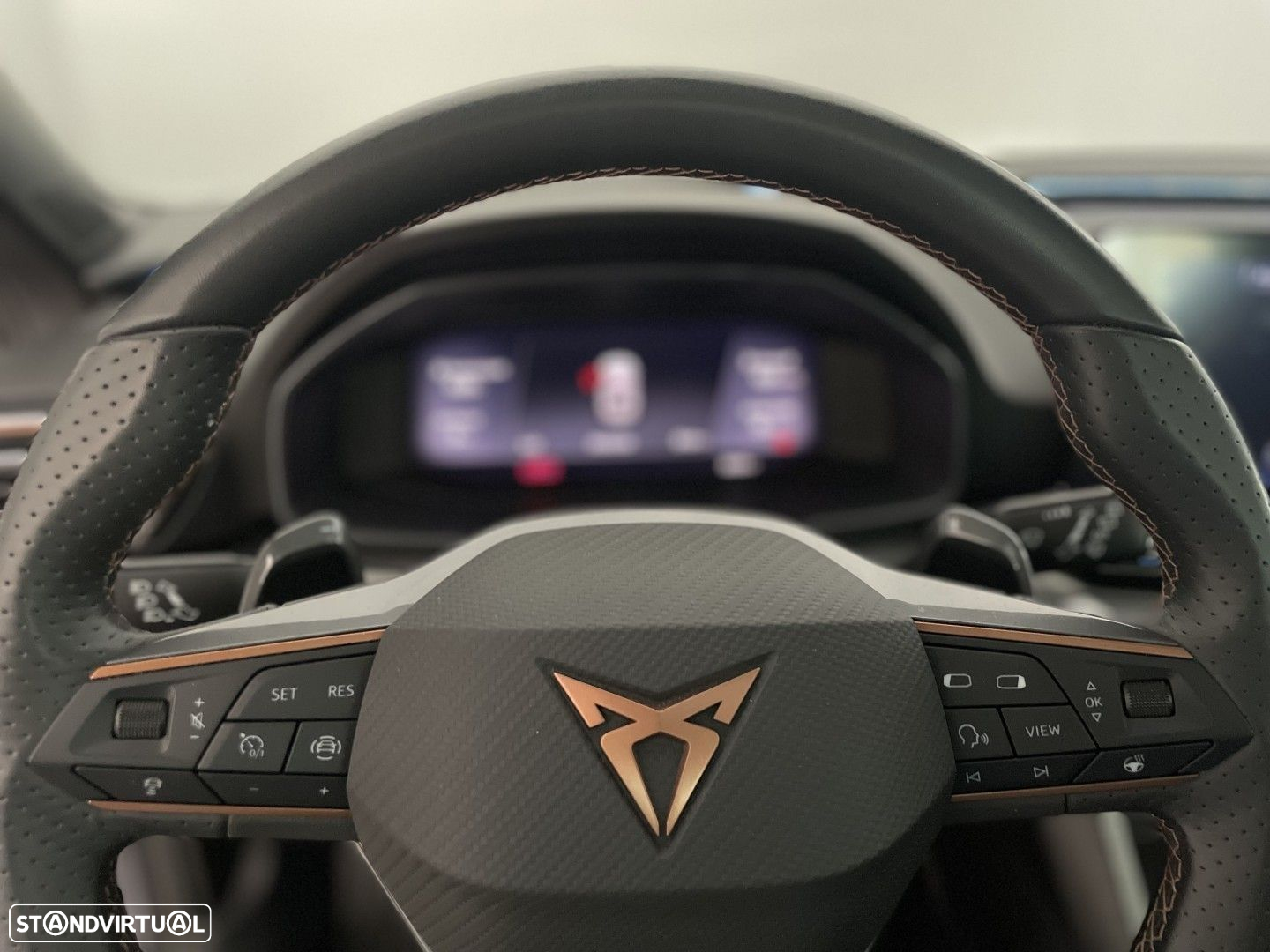Cupra Leon ST 1.5 eTSI MID DSG - 26