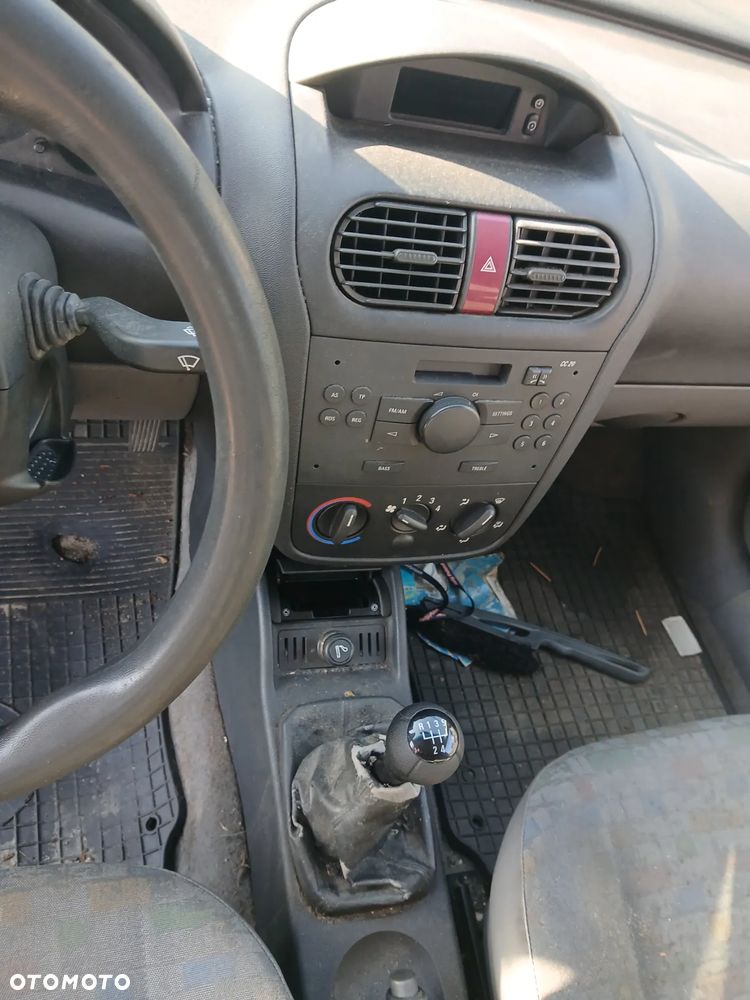 OPEL COMBO C Y474 fotel fotele kanapa deska kokpit podsufitka boczek boczki klamka podłokietnik - 5