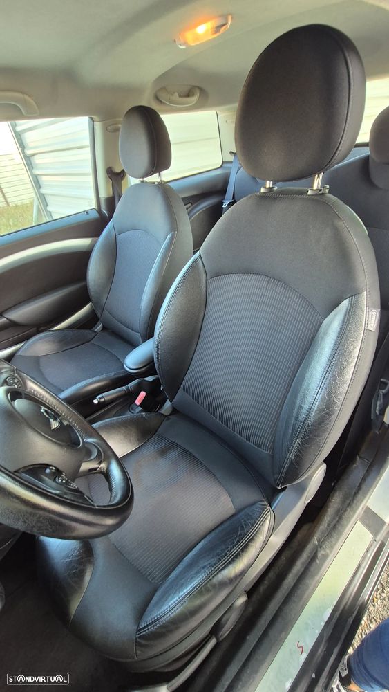 MINI 3 Portas Cooper SD - 14