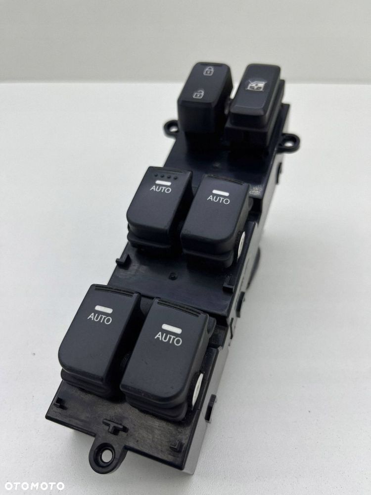 KIA OPTIMA III PANEL PRZEŁĄCZNIK SZYB KIEROWCY EUROPA 93570-2T520 - 1