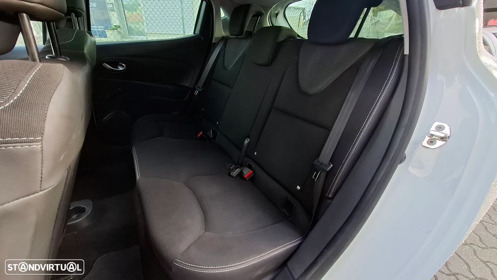 Renault Clio 1.5 dCi Dynamique S - 28