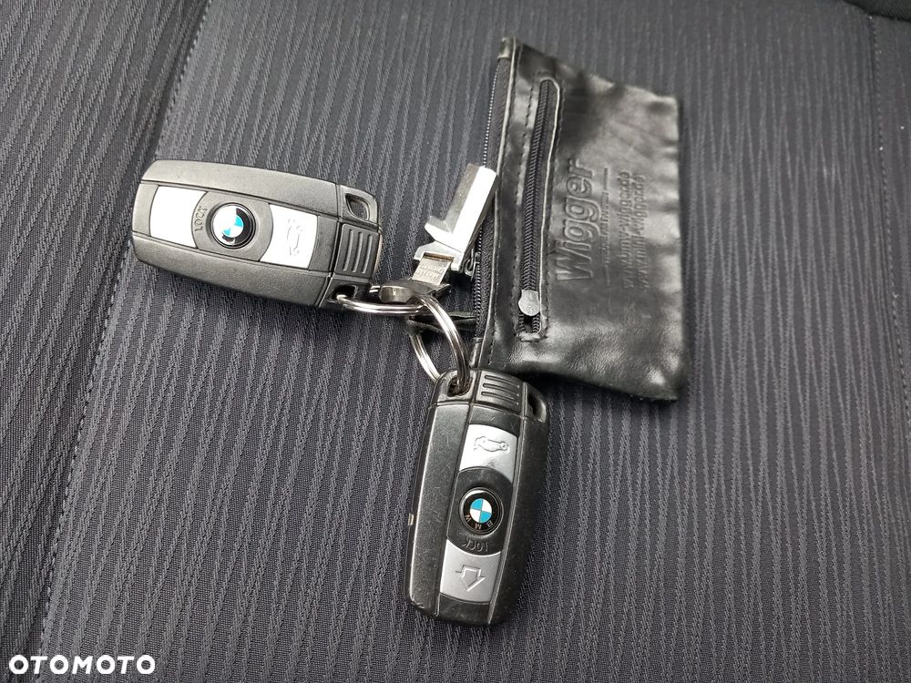 BMW Seria 1 116d - 28