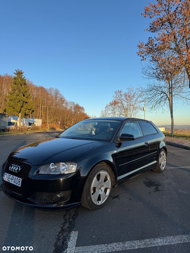 Audi A3 3-drzwiowe 1.6 Ambition - 3