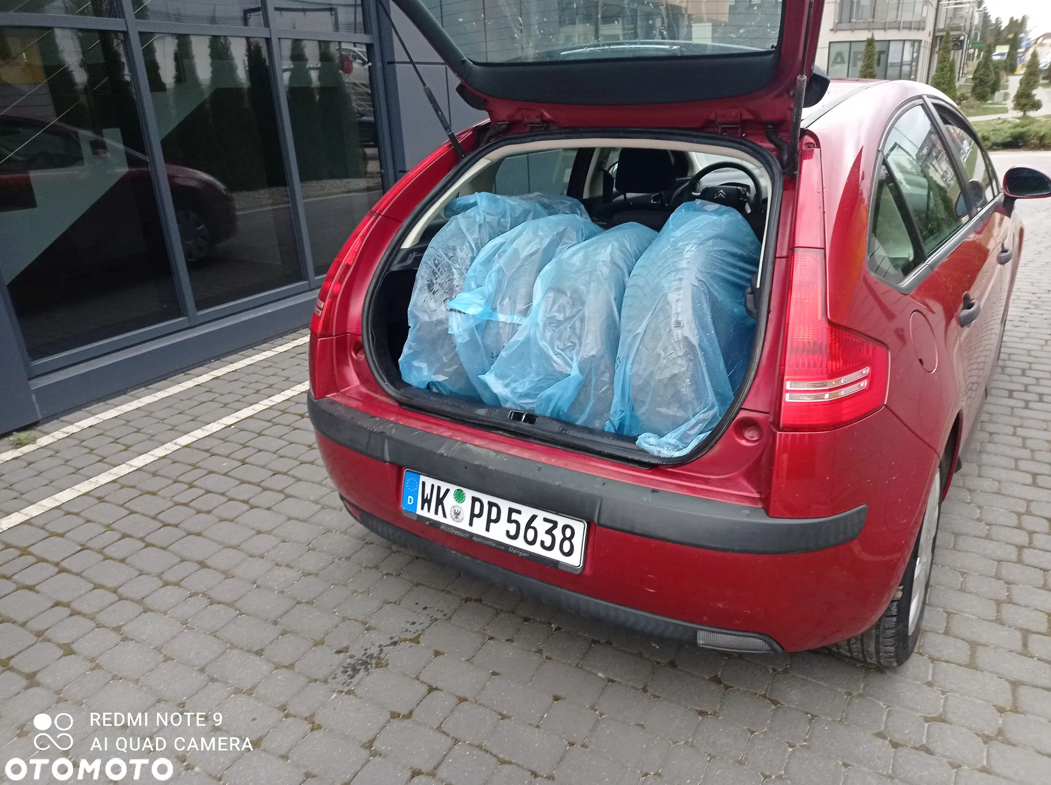 Citroën C4 1.4 16V Style - 9