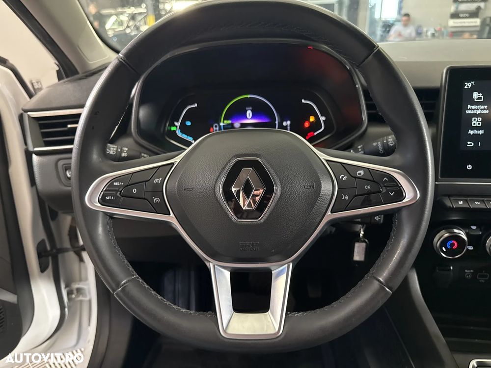Renault Clio - 16