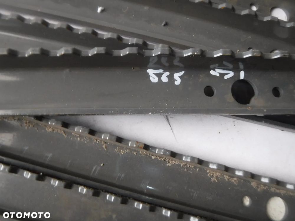 listwa podajnika pochyłego 810x40 mm claas masey ferguson fendt john deere case - 5