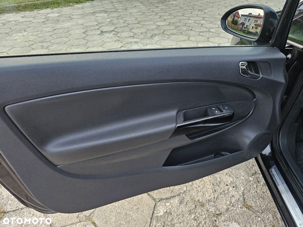 Opel Corsa 1.4 16V 150 Jahre - 25
