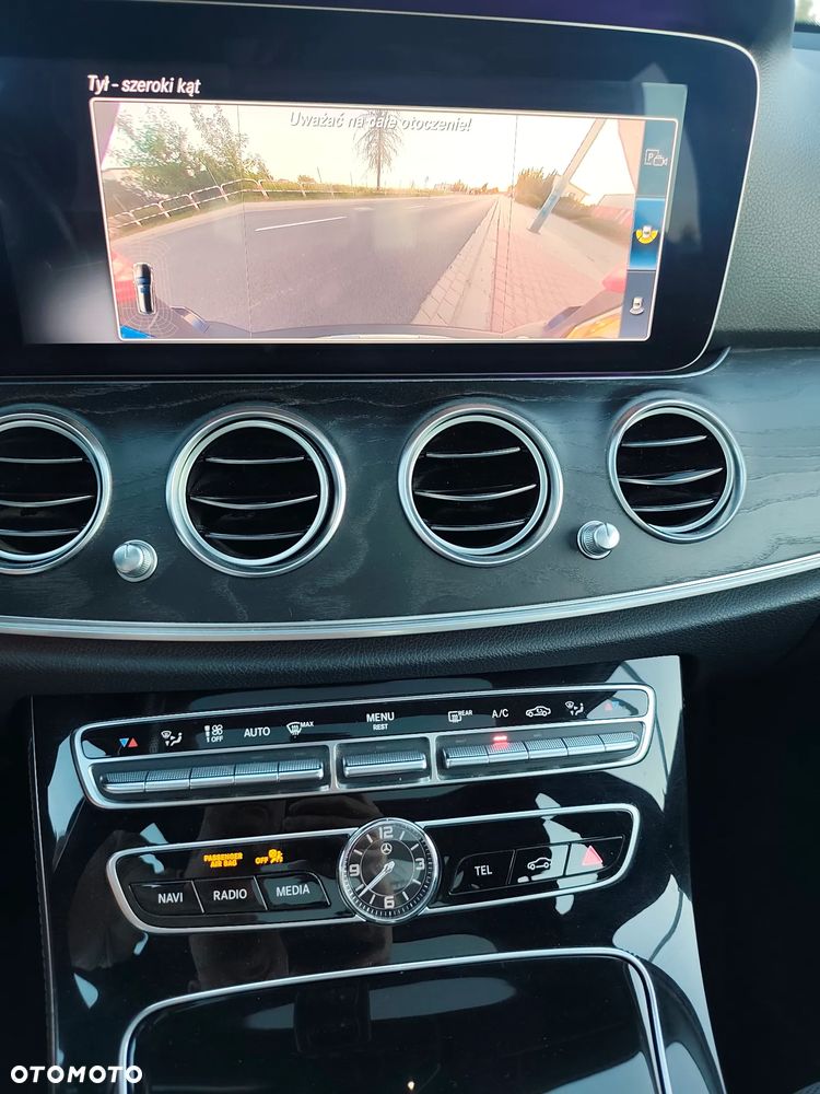 Mercedes-Benz Klasa E 350 d 4Matic All-Terrain 9G-TRONIC Avantgarde - 16