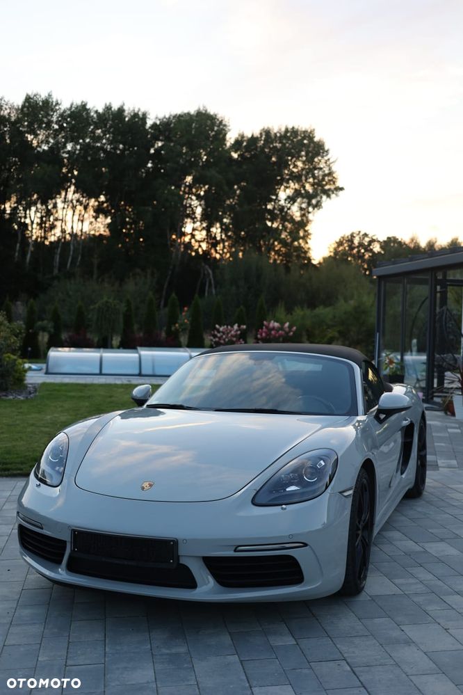 Porsche Boxster - 38