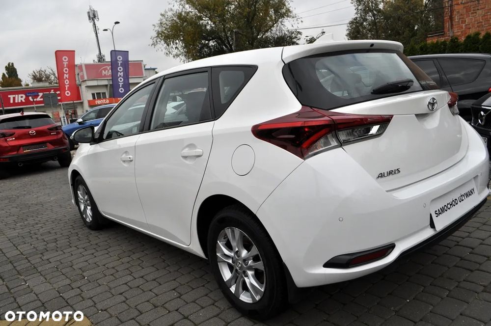 Toyota Auris 1.33 VVT-i Comfort - 14