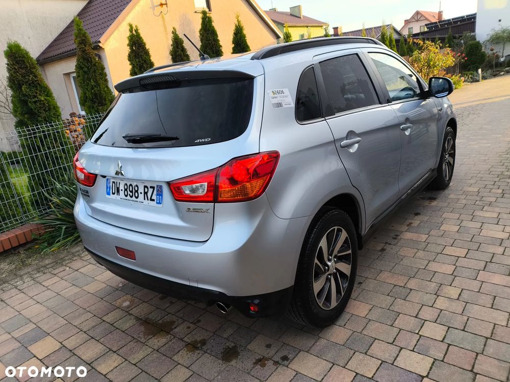 Mitsubishi ASX - 3