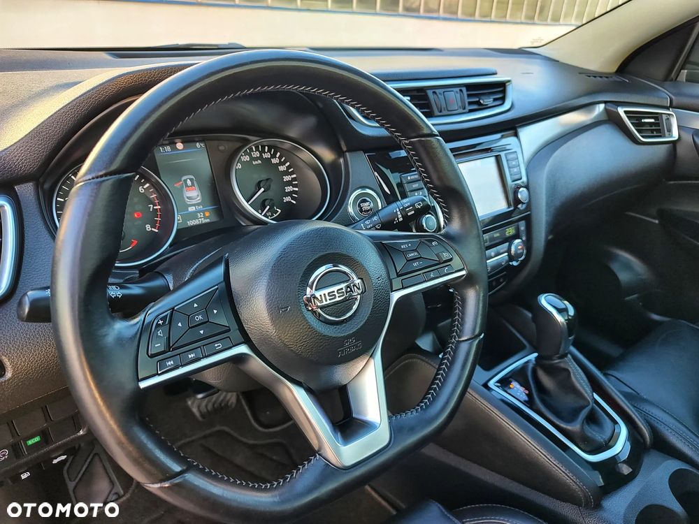 Nissan Qashqai 1.3 DIG-T DCT TEKNA - 21