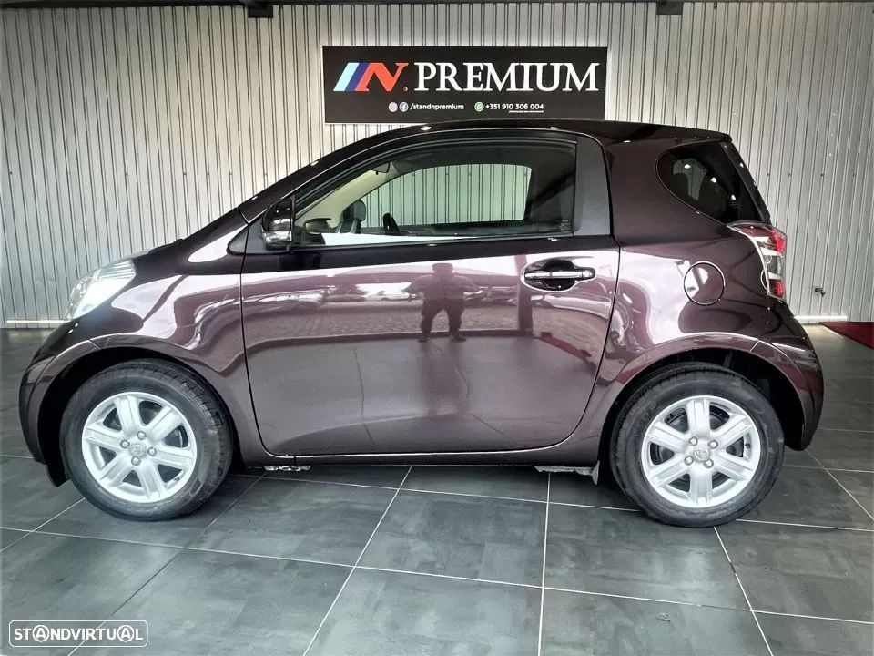 Toyota iQ 1.0 - 4