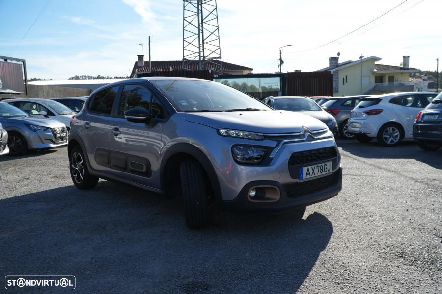 Citroën C3 1.2 PureTech Shine - 3