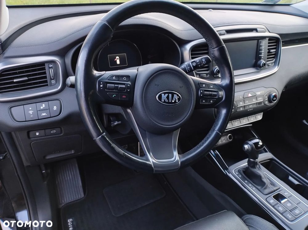 Kia Sorento 2.0 CRDI Business Line Plus - 17