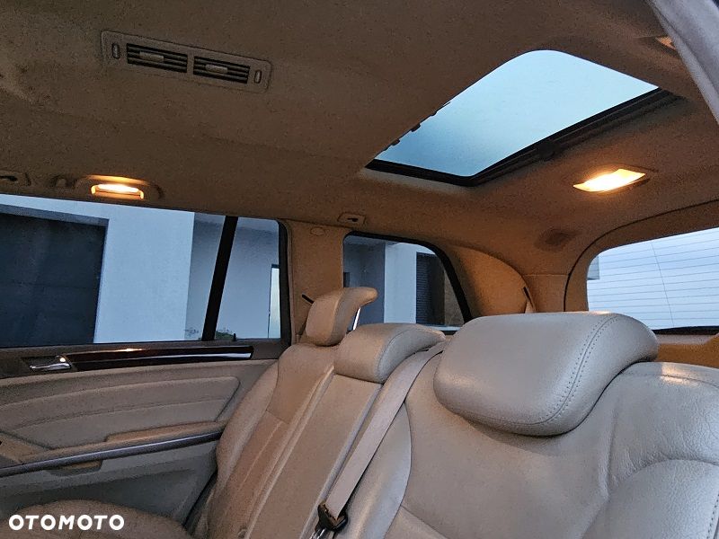 Mercedes-Benz GL 320 CDI - 15