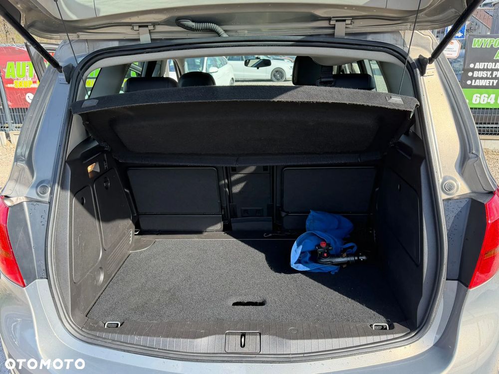 Opel Meriva 1.4 T Cosmo S&S - 11