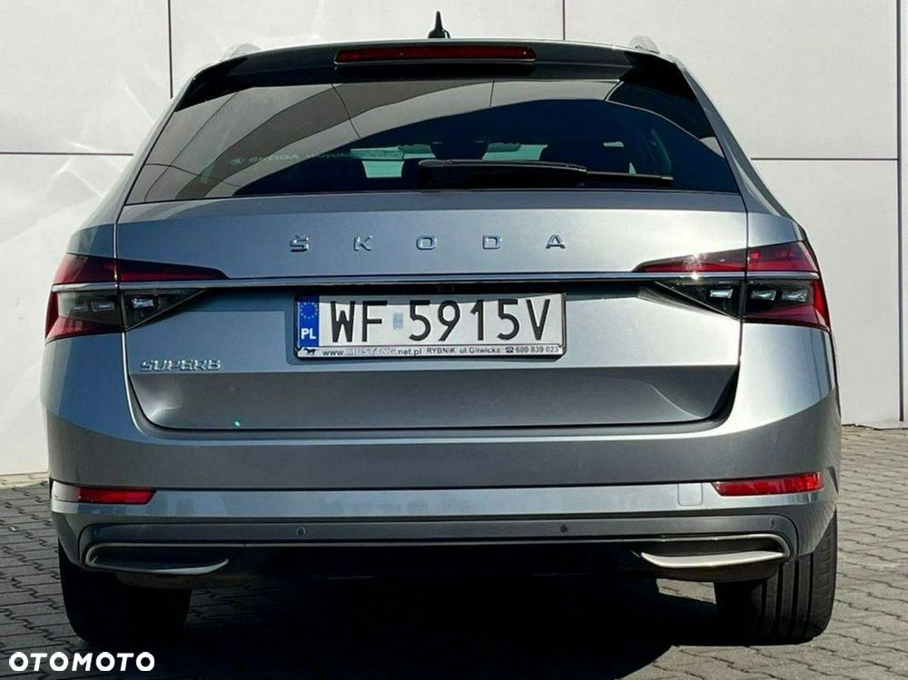 Skoda Superb 2.0 TSI L&K DSG - 12