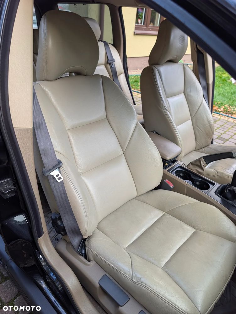 Volvo V70 2.5 T Optima - 14