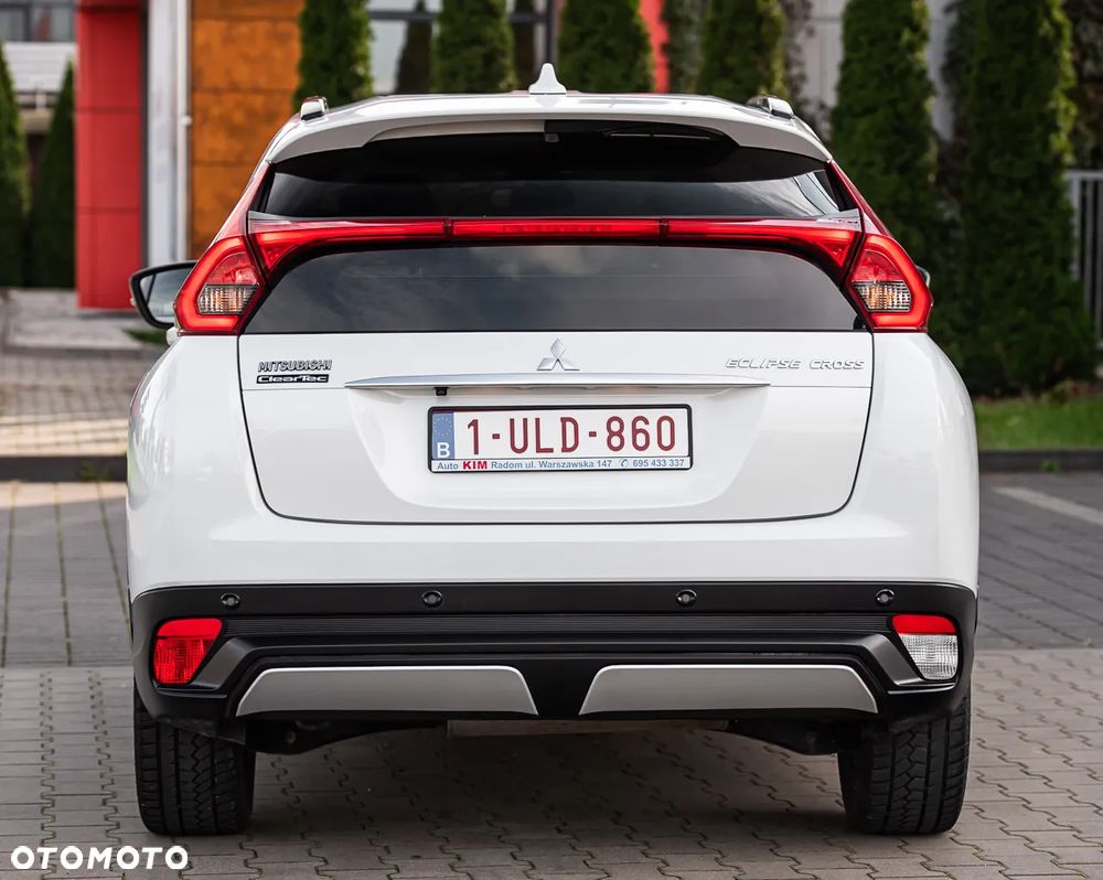 Mitsubishi Eclipse Cross - 11