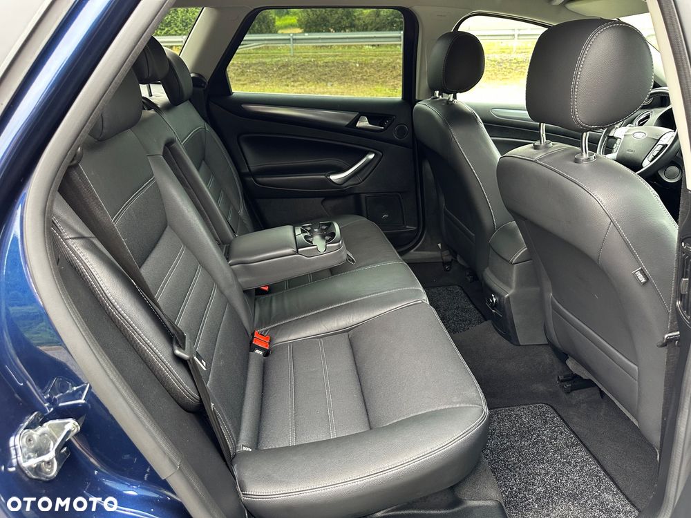 Ford Mondeo 2.0 TDCi Titanium X - 18