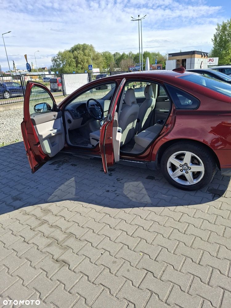 Volvo S40 2.0D Momentum - 11