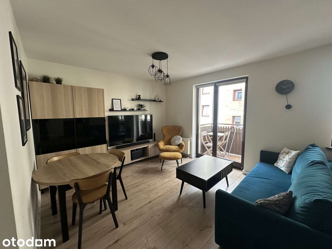 2 pokoje z balkonem | 52,5 m² | Klecina | 1. piętro