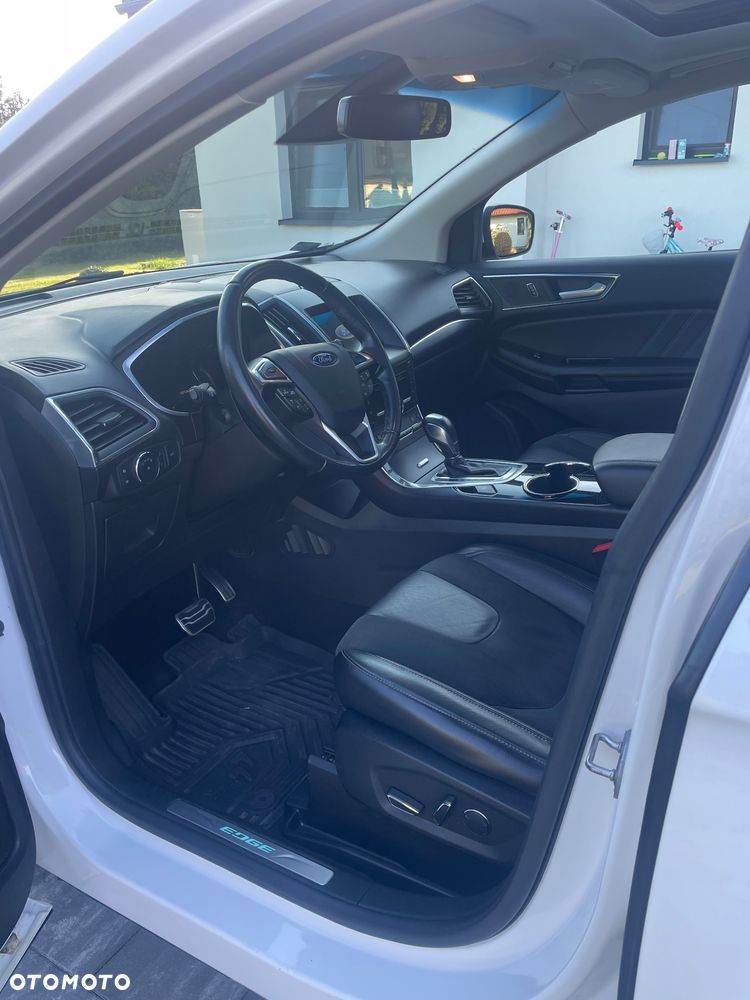 Ford Edge 2.0 TDCi Twin-Turbo 4WD ST-Line - 9