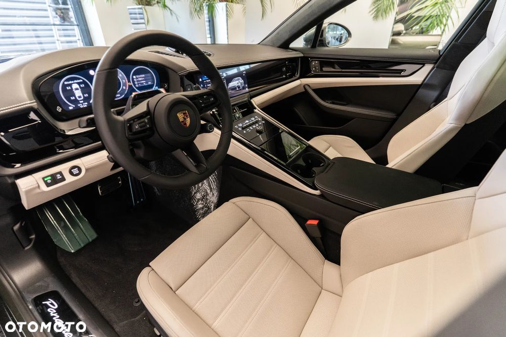 Porsche Panamera - 9