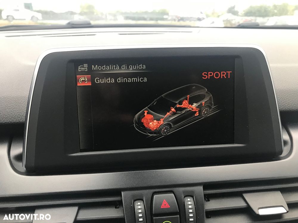 BMW Seria 2 216d Active Tourer - 15