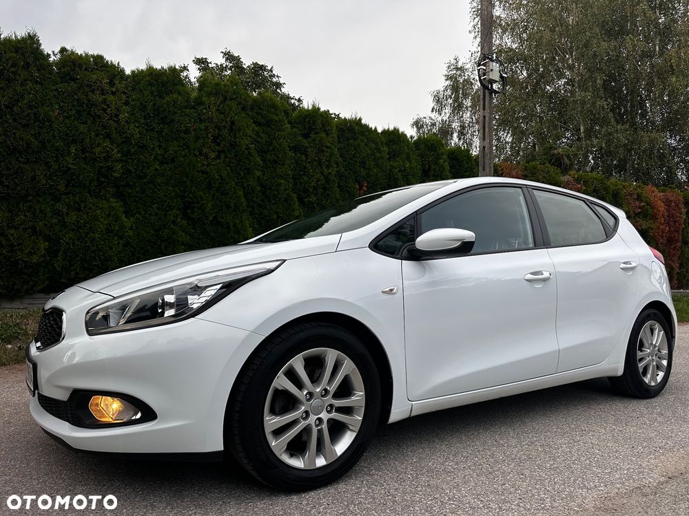 Kia Ceed 1.4 CVVT Dream Team Edition - 8