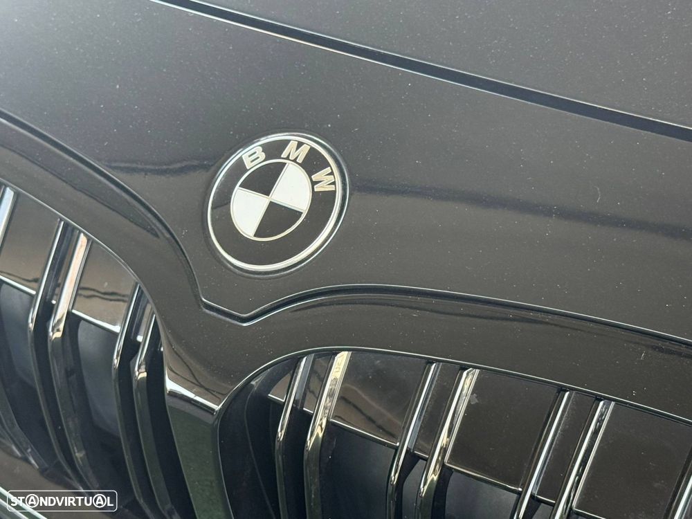 BMW 116 d Pack Desportivo M - 26