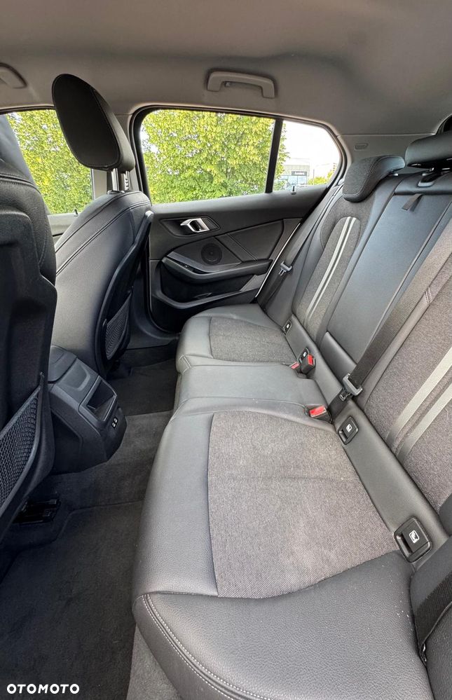 BMW Seria 1 120d - 12