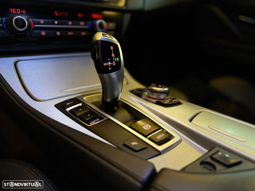 BMW 520 d Aut. Special Edition - 29