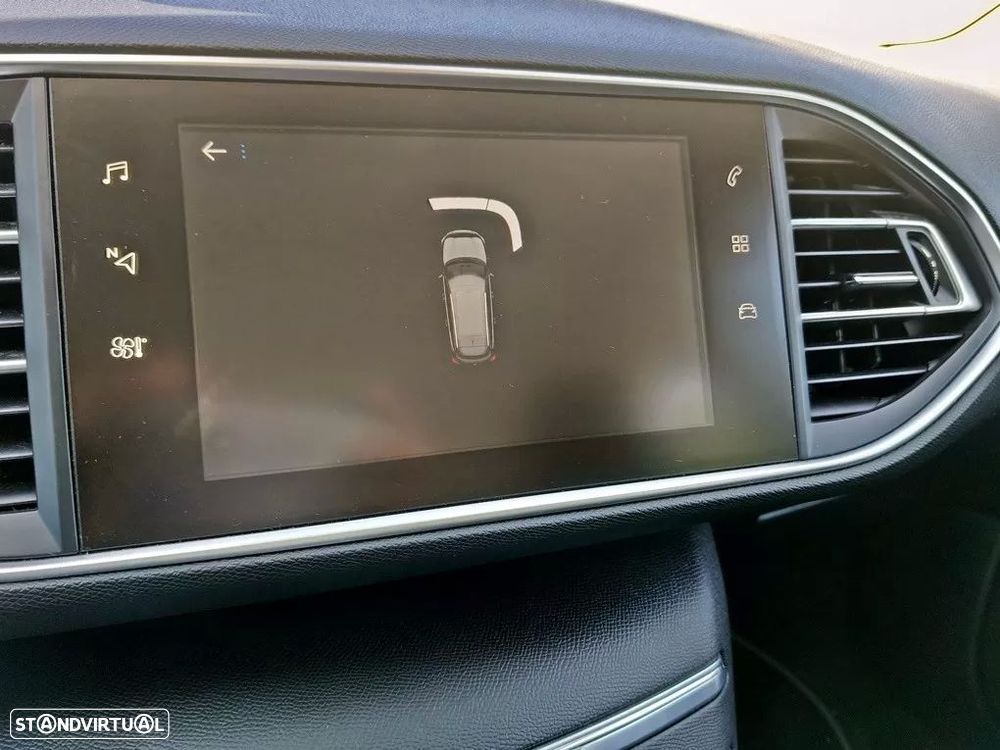 Peugeot 308 SW 1.6 BlueHDi Style - 24