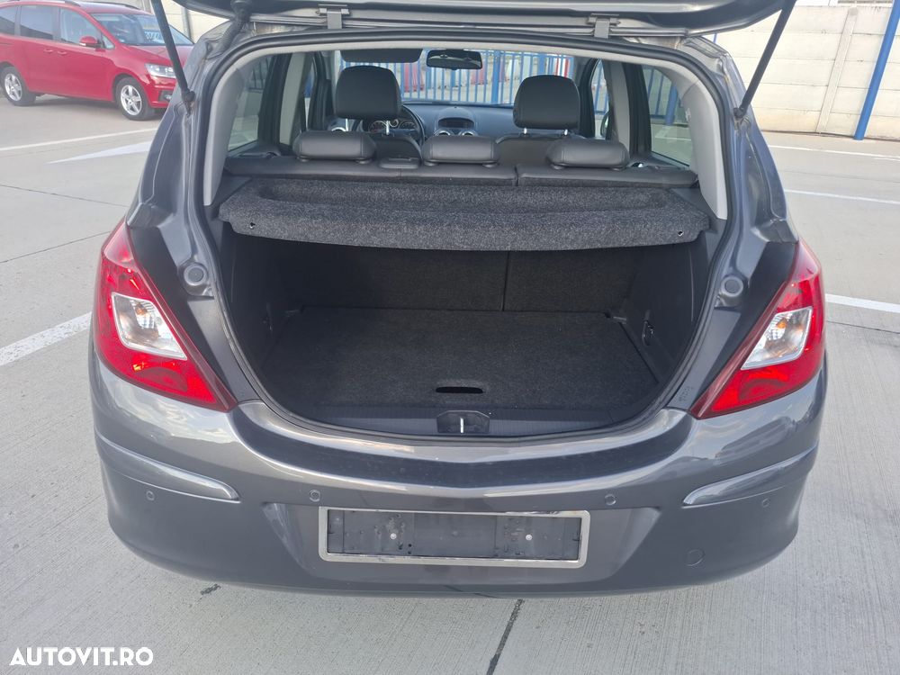 Opel Corsa 1.4 16V Innovation - 5