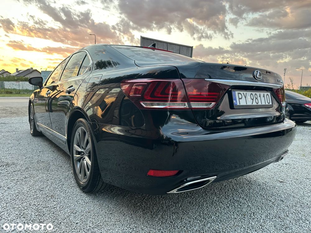 Lexus LS 460 Superior AWD - 19