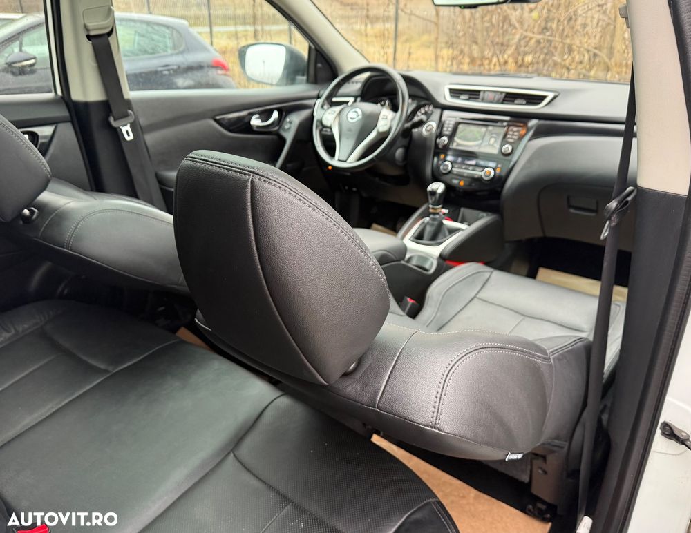 Nissan Qashqai 1.5 DCI TEKNA+ - 31