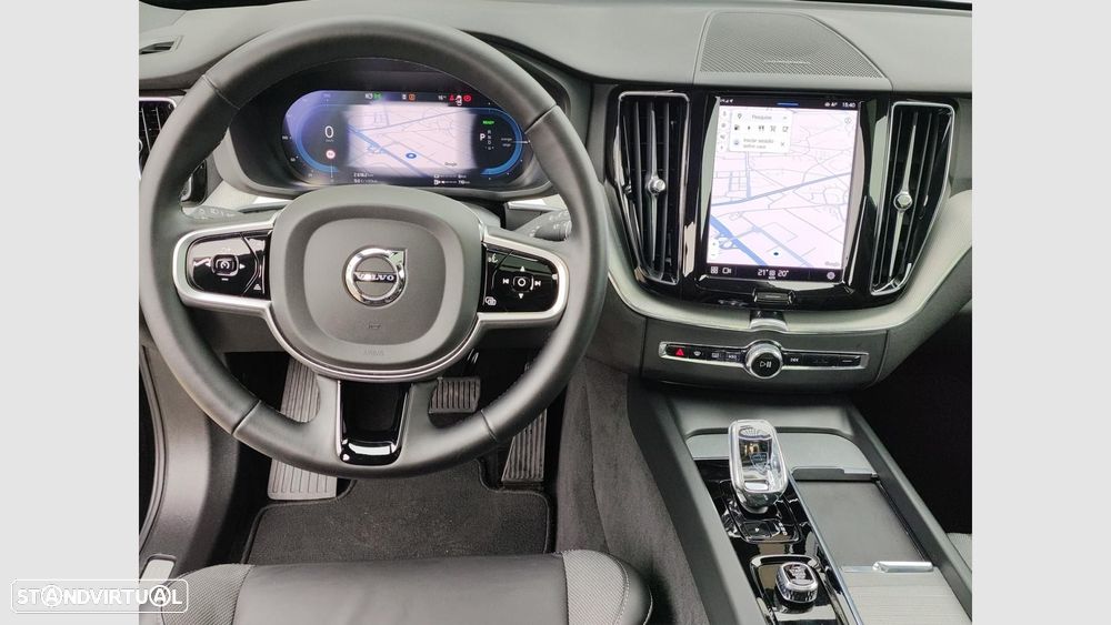 Volvo XC 60 2.0 T6 PHEV Black Edition AWD - 13