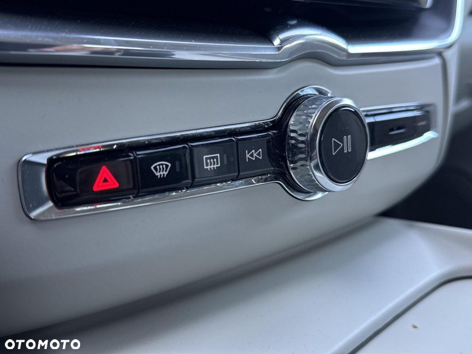 Volvo XC 60 - 20