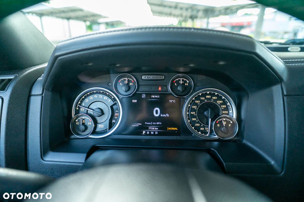 RAM 1500 5.7 Crew Cab Rebel - 30