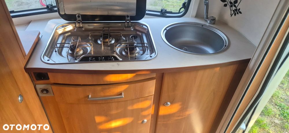 Hymer-Eriba Familia 310 GT - 18