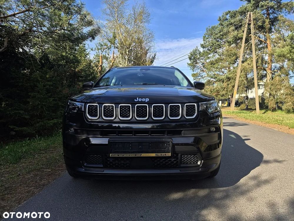 Jeep Compass - 28