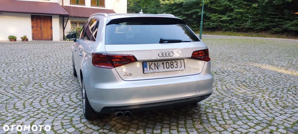 Audi A3 Sportback 1.8 TFSI Ambition S tronic - 24