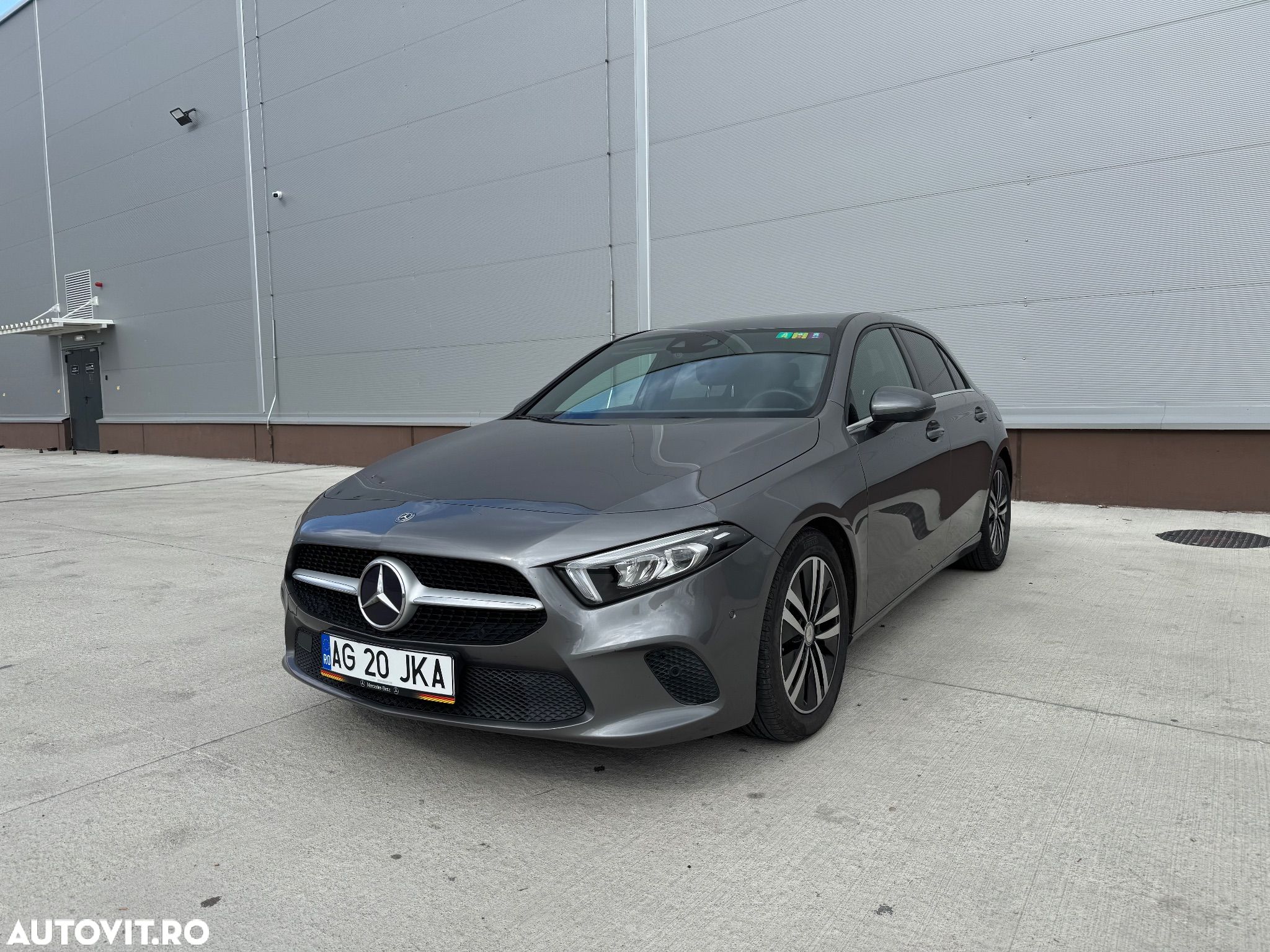 Mercedes-Benz A 180 7G-DCT - 1