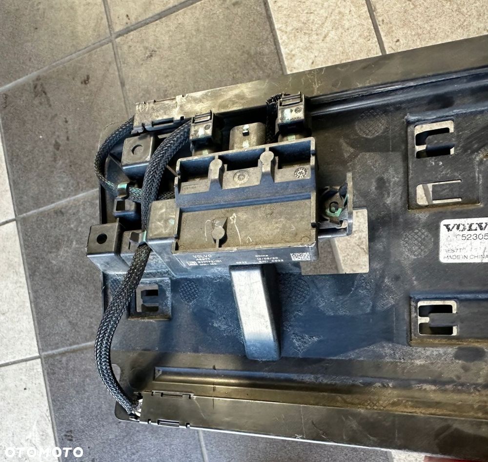 CZUJNIK KLAPY DETEKCJI RUCHU VOLVO S60 V69 XC40 XC60 32264825 32137251 ORYG - 10