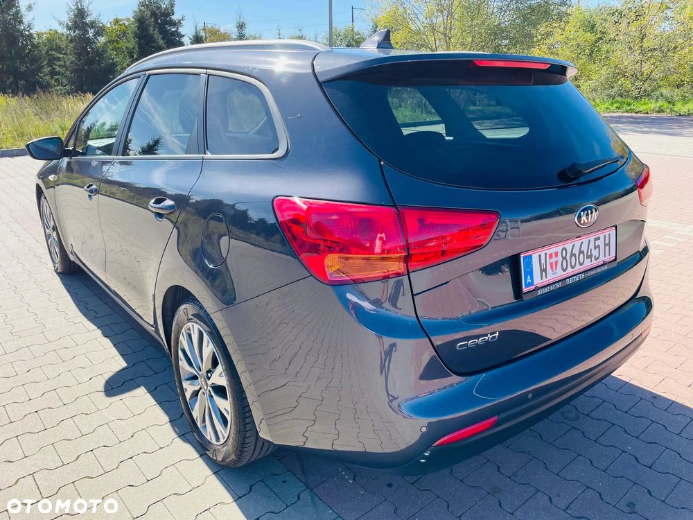 Kia Ceed 1.4 CVVT Dream Team Edition - 3