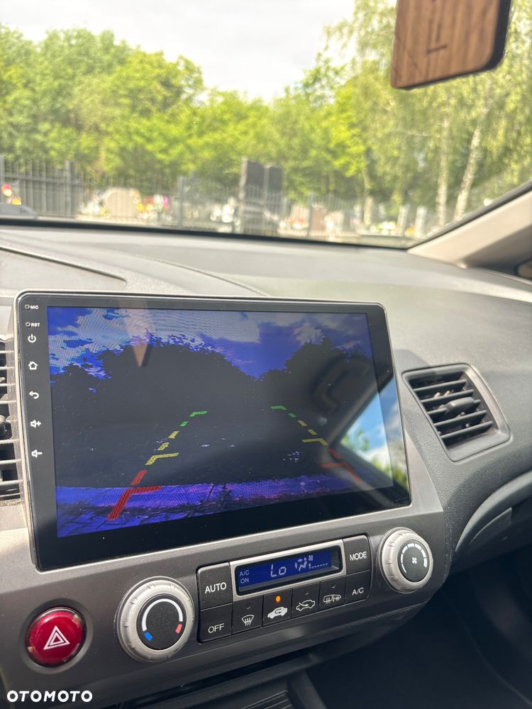 Honda Civic 1.8 Executive - 17